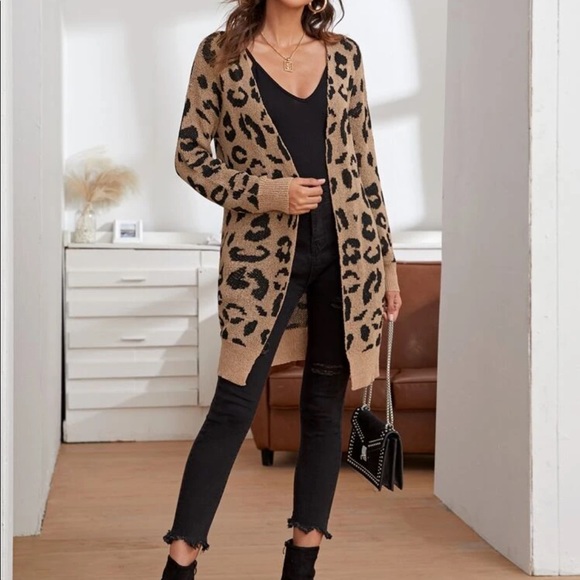 Sweaters - ✨Open Front Leopard Cardigan✨